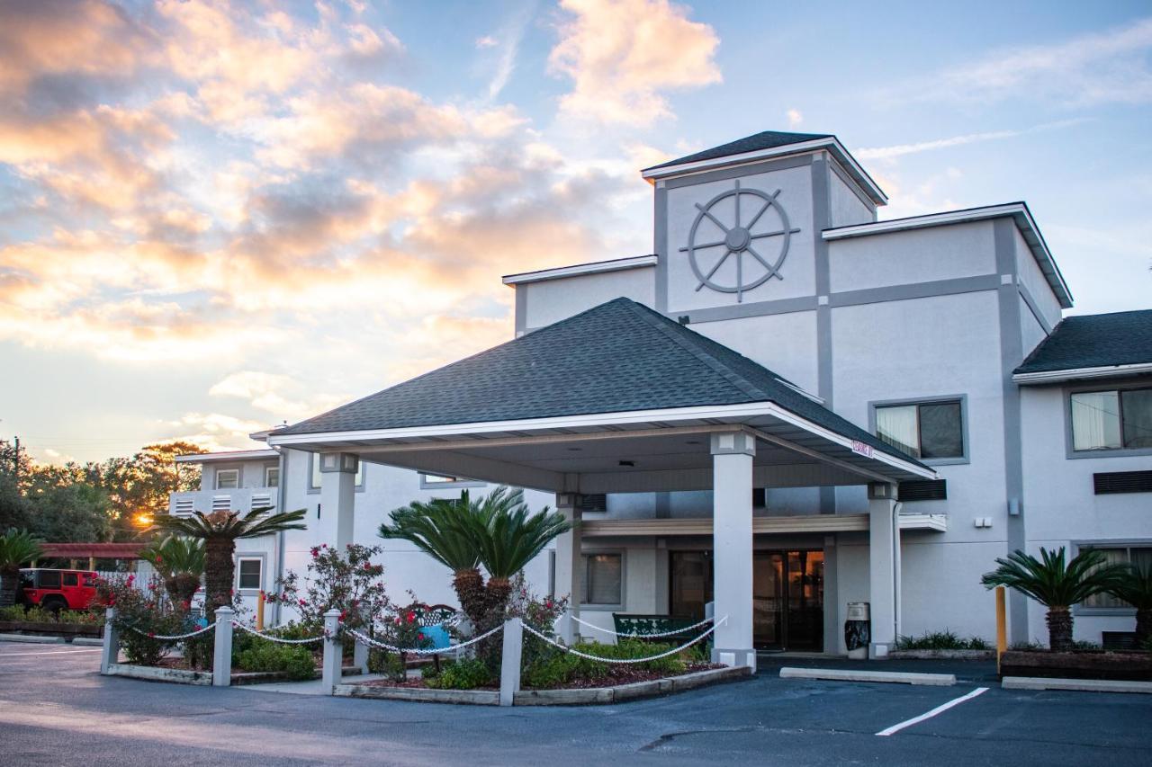Admiral'S Inn On Tybee Island Exterior foto